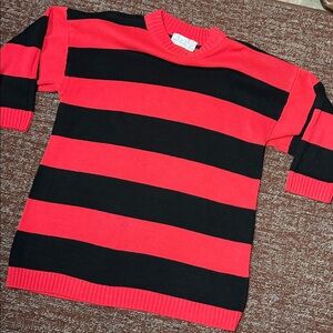 Ricki vintage Red/Black striped grunge sweater 3/4 sleeve crewneck small
